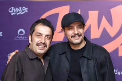 جواد عزتی و عباس جمشیدی‌فر با تعارف افتادن به جون هم! کل‌کل خنده‌دار جواد عزتی و عباس جمشیدی‌فر برای فرار از سخنرانی!