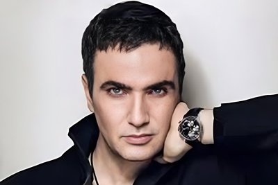 به مناسبت روز دانش‌آموز نگاهی داریم به تصاویر دوران مدرسه‌ی محمدرضا فروتن بازیگر محبوب/ کل مظلومیت دنیا تو چهرش خلاصه شده!🤩