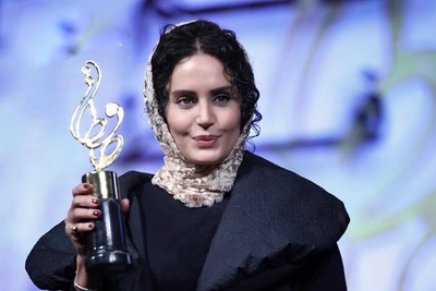 شب یلدا مثل الناز شاکردوست بدرخش؛ اصالت در اوج سادگی / برای شب یلدا چه لباسی بپوشیم؟