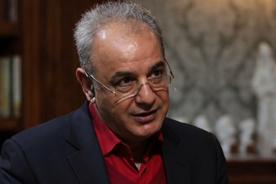 (ویدئو) چرا عاشق نباید گله کنه؟ شعرخوانی ماندگار دکتر رشید کاکاوند