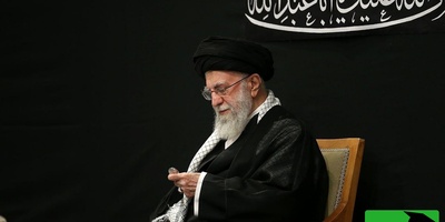 تماشای یک حسرتِ ابدی در سریال «سرو سپید سرخ»؛ شما هم با این سکانسِ خبر شهادت رهبر شهید انقلاب گریه کردید؟