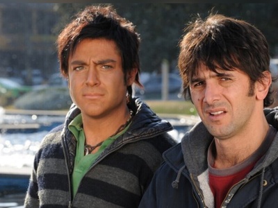 ویدیو | حرکت جنجالی امین حیایی که اساتید شیمی را به هیجان آورد / محمدرضا گلزار هم آبروی دکتر را حسابی حفظ کرد!