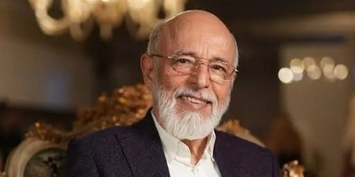 (ویدیو) بزرگترین درس و مهم‌ترین نصیحت دکتر آزمندیان روانشناس معروف برای هر سن و سالی: این 3 تا کلمه رو تغییر بده تا زنگیت متحول بشه...