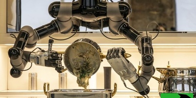 (ویدیو) آشپزخانه رباتیک، سیستمی بر پایه‌ی هوش مصنوعی که ساعتی 120 غذا تحویل میدهد/ مخصوص خانمای شاغل