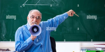 (ویدیو) یکی از واقعیت های شغل معلمی از زبان خودشان/ خیلی جواب مفید و صادقانه‎ای بود😂