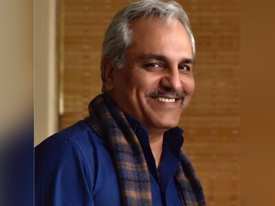 (ویدئو) خاطره نویسی نوستالژی دهه 70 به سبک مهران مدیری: امروز برای اولین بار دیدمش، جلو آمد، مهرش به دلم نشست/ گفت: سیامکم، انصاری و به جای دور‌دست زل زد