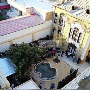 😍 سفر در زمان به عمارت همسر ناصرالدین‌شاه! | خانه منیرالسلطنه با معماری خیره‌کننده‌اش حالا تبدیل به موزه‌ای رؤیایی شده!
