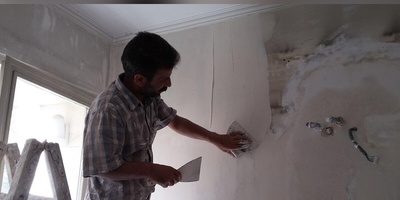 خلاقیت تحسین برانگیز گچ کار ماهر برای ساخت دیوار سه بعدی با نور مخفی حماسه آفرید/ هنر نزد ایرانیان است و بس