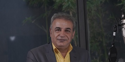 زیباترین غزل‌ حافظ با صدای زیبای رشید کاکاوند، شعری که مسیر زندگی‌ات را عوض می‌کند/ آن تُرکِ پَری چِهره که دوش اَز بَرِ ما رَفت