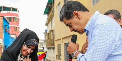 یادی کنیم از تعظیم مادورو مقابل یک زن ایرانی؛ سحر امامی لحظه‌ای تاریخی ساخت + ویدئو