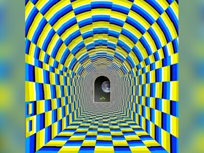 ویدیو/ خلق اثر هنری غیرقابل باور در کف جاده/ طراحش از روش کارتون میگ میگ استفاده کرده