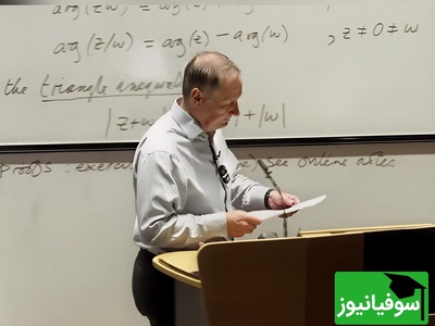 (ویدیو) درس زندگی در کلاس ریاضی/ استاد آکسفورد و واکنش جالبش به تشویق دانشجوها