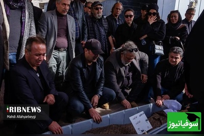 اشک های تلخ مصطفی زمانی و حسن پورشیرازی موقع نماز میت خواندن همایون ارشادی+ تصاویر حاشیه‌ای از حضور  لیلابلوکات، فرهاد آئیش و سیروش مقدم