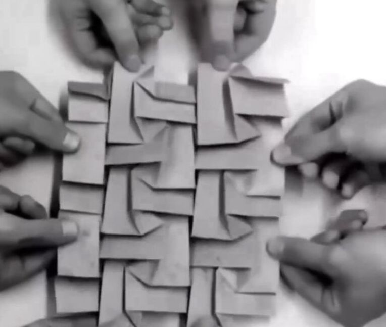 (ویدئو) خلاقیت در بکارگیری هنر اوریگامی برای ساخت ماهوارۀ فضایی