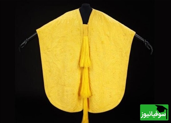 عکس/نادرترین پارچۀ دنیا از تار عنکبوت طلایی؛ تولد لباسی منحصربه‌فرد و شگفت‌انگیز