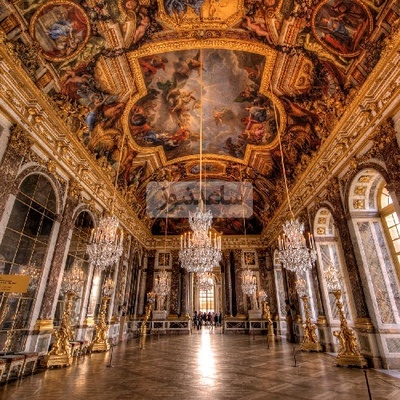 (ویدئو) نگاهی به معماری خیره‌کننده و شاهکار کاخ ورسای؛ وقتی تجمل و ظرافت در قلب فرانسه معنا پیدا می‌کند! / الحق که لقب لوکس‌ترین بنای جهان برازندشه😍