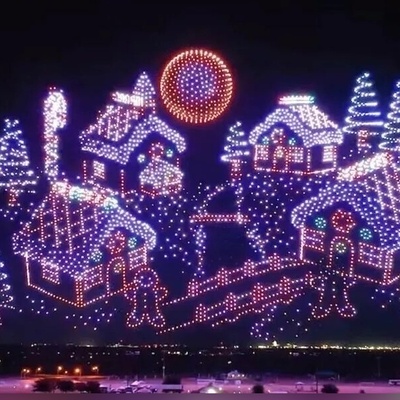 ویدئو| نمایشی که تاریخ‌ساز شد | آسمان در تسخیر نور؛ 5000 پهپاد رکورد گینس را جابه‌جا کردند