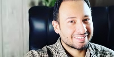 (ویدئو)سقف آرزوهایم را با دست شکسته فتح کردم! داستان مبارزه‌ی عجیب رتبه‌ی 17 کنکور