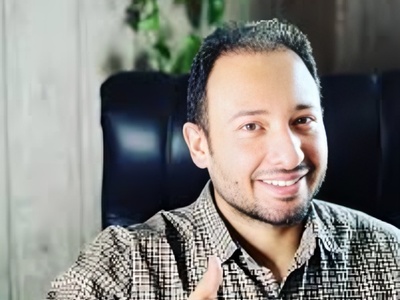 (ویدئو)سقف آرزوهایم را با دست شکسته فتح کردم! داستان مبارزه‌ی عجیب رتبه‌ی 17 کنکور