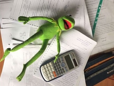 ویدیو | طنز دانشجوییِ روز/ روایتی واقعی از دانشجوی حقوق گرفتار در گرداب بدبختی‌های ترم! 😂