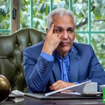 شعرخوانی عارفانه مهران مدیری از مولانا، حال و هوای «استخر» را دگرگون کرد؛ «این‌همه بی‌قراریت از طلبِ قرارِ توست...»