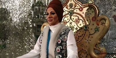 ساغر عزیزی: از مدرسه دخترانه فرار کردم و به مدرسه پسرانه رفتم!