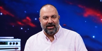 و ناگهان نوبت تو می‌شود! و خداوند با دستانی پر از نور، تمام نبودن هارا جبران می‌کند! ماجرای پر از بغض مردی که در اوج بیکاری، صاحب پول شد!