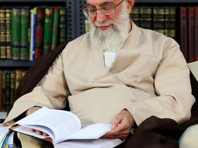 (ویدئو) روایت شنیدنی وزیر سابق کشور از تندخوانی و دقت بالای رهبر معظم انقلاب در کتاب‌خوانی ‎