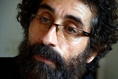 مروری بر تصاویر خلوتگاه‌ و خانه «سهراب سپهری» شاعر و نقاش پرآوازه ایرانی و جایگاه ابدی او