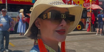 الهام حمیدی در خیابان‌های اسپانیا؛ سرهمی شلوغ و اکسسوری‌هایی که دیده شدند+عکس