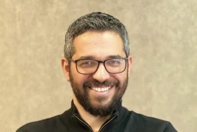 فرمول طلایی «ناظمی» برای هضم خاطرات تلخ؛ «اگر مدام خودخوری می‌کنید، این ویدئو برای شماست!»