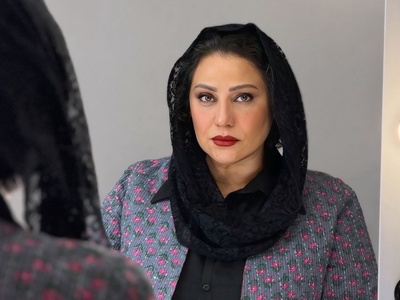 استایل سنتی شبنم مقدمی در کنسرت ناصر زینعلی همه نگاه‌ها رو به سمت خودش جلب کرد؛ ساده اما شیک و خوشرنگ+ویدیو