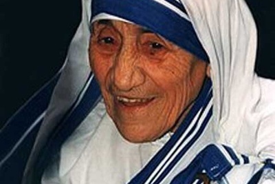 تصویر دیده نشده از «مادر ترزا»؛ از قلب‌های زخمی تا جایزه صلح نوبل / داستان یک فداکاری بی‌پایان!