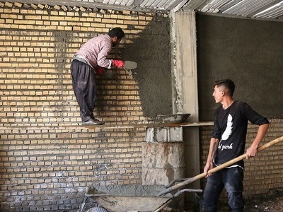 زنگ خلاقیت: ابتکار خنده دار اوستا بنای ایرانی در ساخت خونه حماسه آفرید/ مرد حسابی خونست یا چاه یوسف؟😂