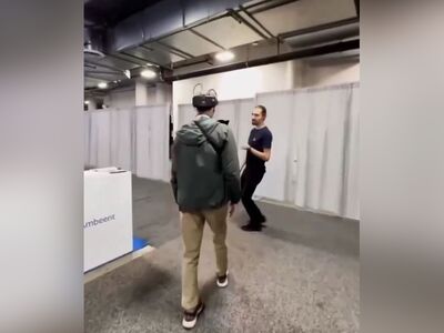 (ویدئو) اختراع شگفت‌انگیز هدست مسیریاب برای نابینایان