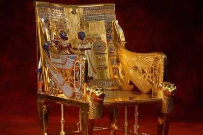 (ویدئو) تخت توت‌عنخ‌آمون: طلای خالص + رنگ‌هایی که بعد 3300 سال هنوز زنده‌ان! 😱 / چیزی که حتی با تکنولوژی 2026 نمی‌تونیم دقیق تکرار کنیم