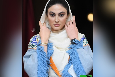 مریم مومن: تولد مامانم یکی منو توی شیرینی فروشی شناخت، منم صدامو صاف کردم اومدم کنار که حتما میخواد باهام عکس بگیره، گفت: وااااای  چقدر گردی چقدر چاقی!(ویدیو)