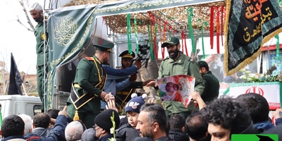 (ویدئو) از میدان شهدا تا میدان ساعت؛ امواج دریای غیرت در تشییع پیکر مطهر شهدا در تبریز