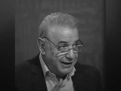 این شعر را بفرست برای کسی که دلتنگشی اما نمی‌آید / جگرسوزترین شعرخوانی رشید کاکاوند برای عاشقان چشم انتظار / آیم که رُخت بینم و دیدن نگذاری