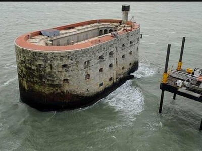 (ویدئو) تماشای قلعه بویار از زوایای جدید / سفر تصویری به دژ مستحکم فرانسه که تاریخ و معماری را به هم می‌آمیزد