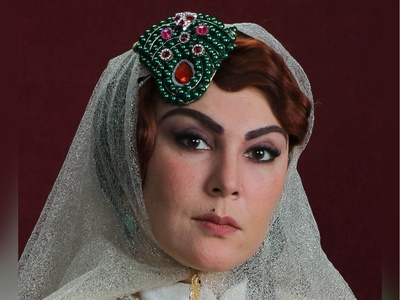 نگاهی به خاطرات مدرسه لاله اسکندری نازنین خانم بامداد خمار/ از اولش متین و باوقار بود😍