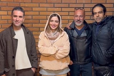 حضور پرانرژی هنرمندان و بازیگران ایرانی در پشت صحنه نمایش«الیور توئیست»/ امیر آقایی، بهنوش طباطبایی، هوتن شکیبا، مصطفی کیایی، کاظم سیاحی و...