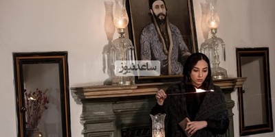 چرخی در قاجاریه؛ نگاهی به چیدمان عمارت باشکوه آناهیتا درگاهی؛ نمادی از معماری اصیل قاجار/ شمعدان شاه عباسی، شومینه، تابلو نقاشی، کتابخونه، مجسمه کوبیسم و...