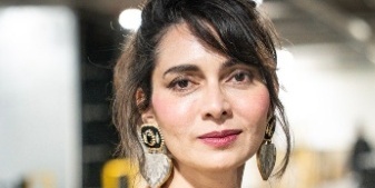 از ماکان نصیری بگو ... / خانم آهنگرانی خون بچه های میناب را مفت فروختی!