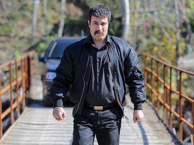 ویدیوی دیده نشده از انگلیسی صحبت کردن "احمد مهران‌فر با کشتی‌گیر چینی / وقتی پیشنهاد چند دلاری برای کنار کشیدن از کُشتی سوژه می‌شود!