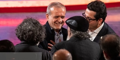 وقتی عذرخواهیِ پزشکیان سوژه شد؛ طعنه معنادار کارگردان روی سن جشنواره فیلم فجر: آقای رئیس‌جمهور، بد عادتمون نکن! چون ما ...+ویدیو