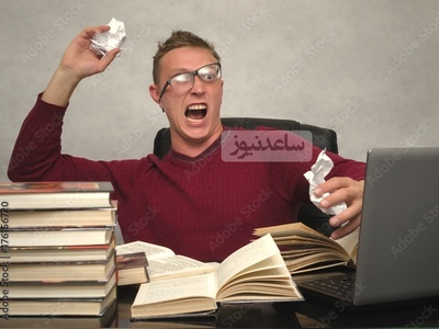 (ویدیو) موقعیت: وقتی کل امیدت به تقلبه ولی نمیدونی چه چیزی در انتظارته/ شاید مردود بشه ولی یه خط شناس ماهر میشه😂