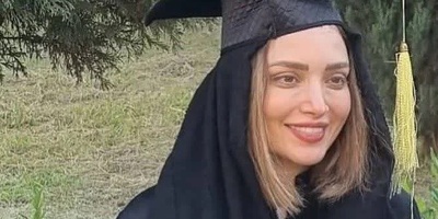 (ویدئو) «دکترای روانشناسی با طعم شهرت!» بهنوش طباطبایی با بادیگارد وارد دانشگاه شد