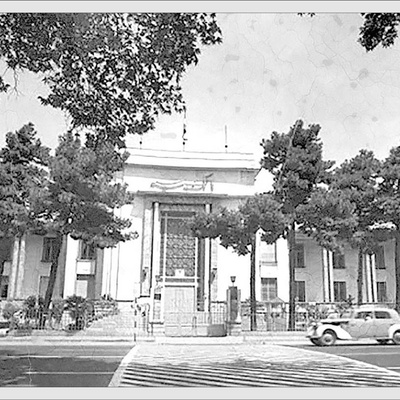 عکس شوکه‌کننده از دهه 50: بانک سپه اینجوری پول جابجا می‌کرد