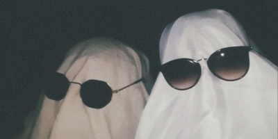 (ویدئو) وقتی تو خوابگاه قاشق کم میاد! ابتکارهای خنده‌دار دانشجوها که احتمالاً منشأ کرونای بعدی هم هستن😂